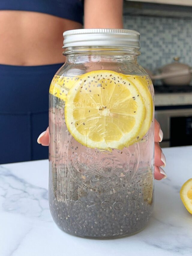 Chia Seed Water (Best Ways To Eat Chia Seeds)