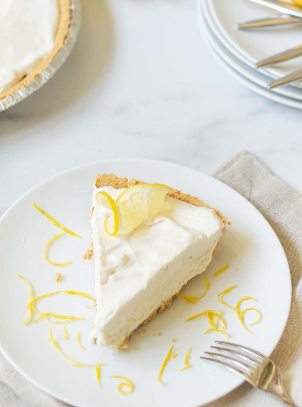 Bake Desserts-Frozen Lemonade Icebox Pie