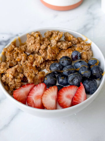 Scrambled Oats Bowl